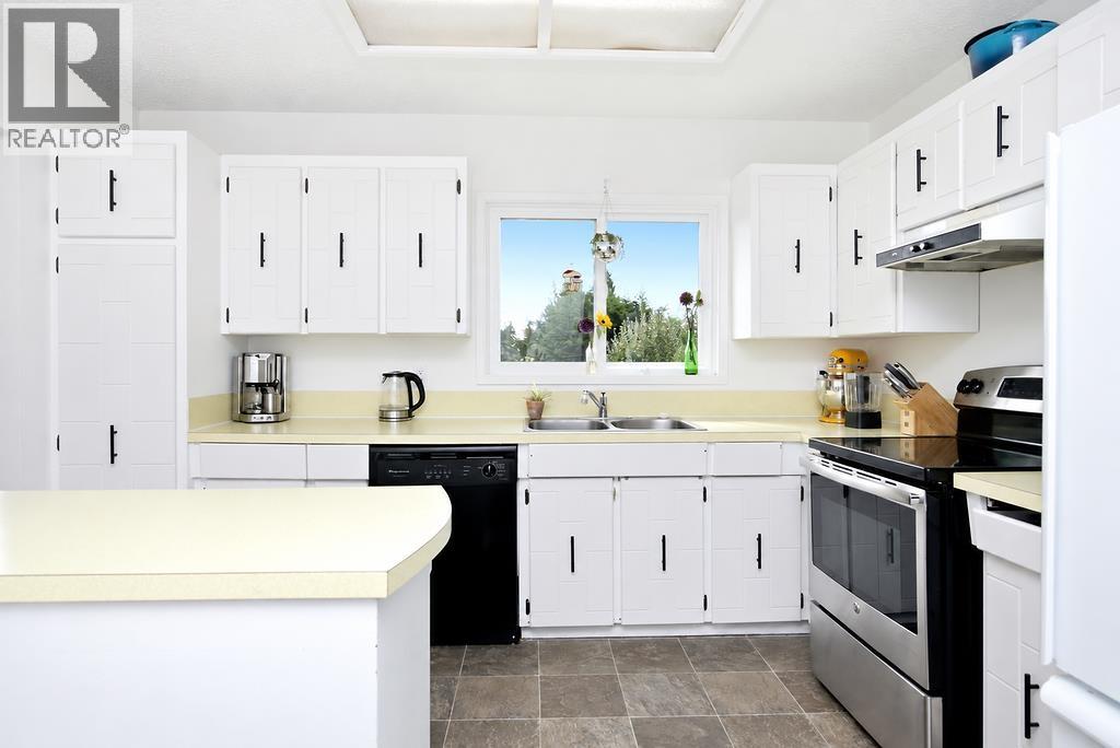 6447 Samron Road Property Photo 13