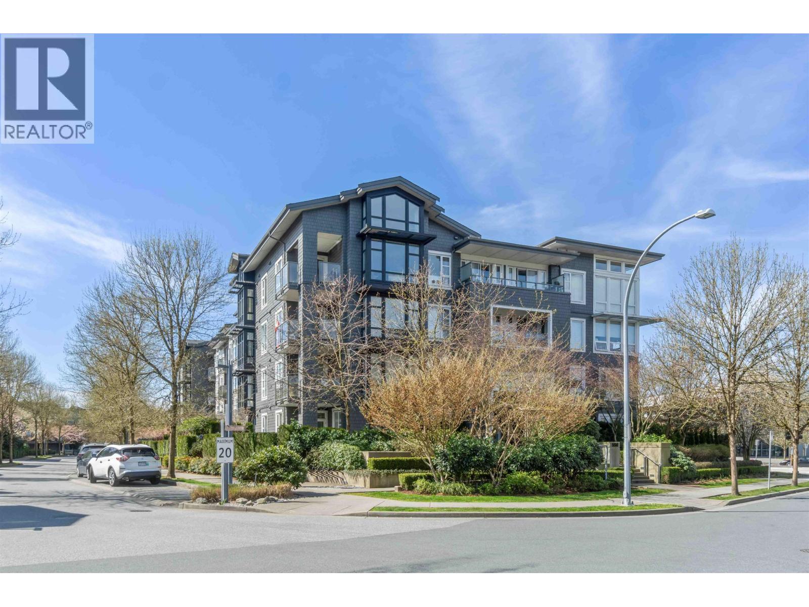 109 550 SEABORNE PLACE Property Photo 1