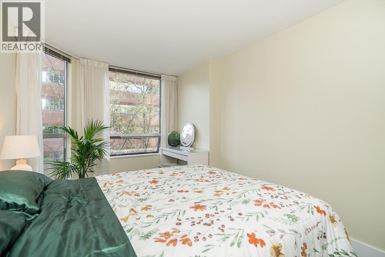 403 811 Helmcken Street Property Photo 18