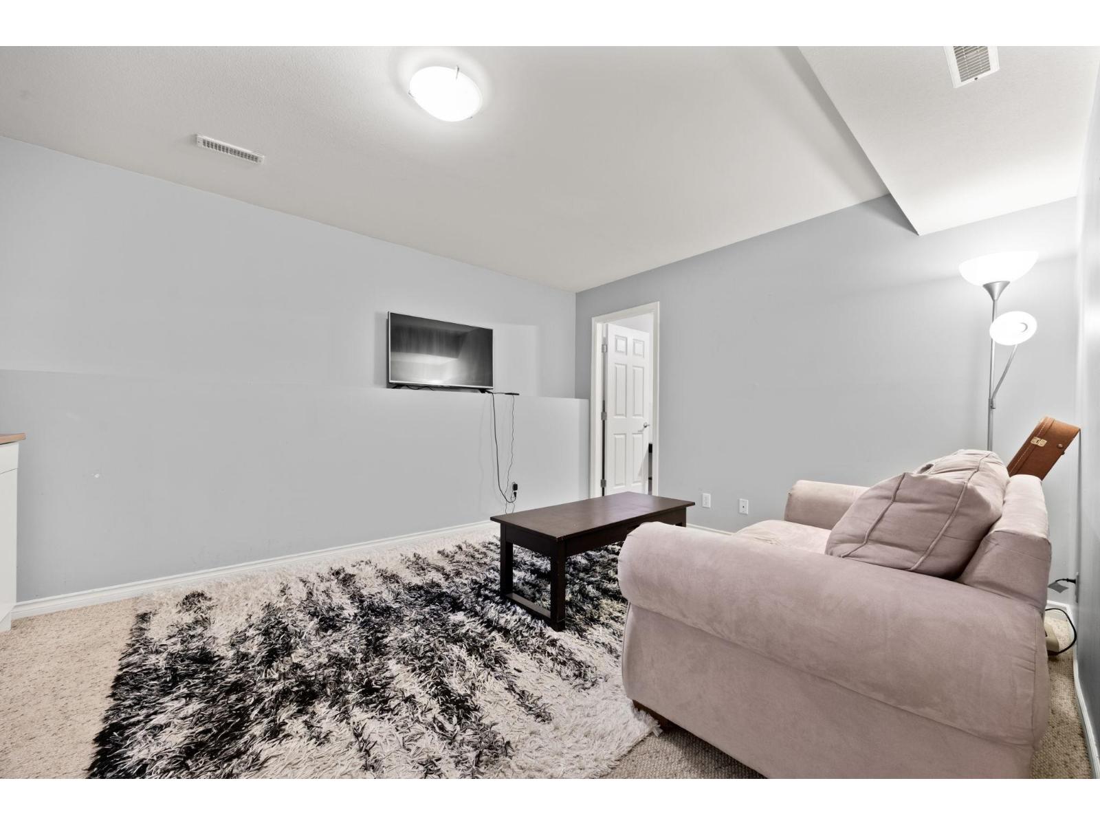 20496 67 Avenue Property Photo 18