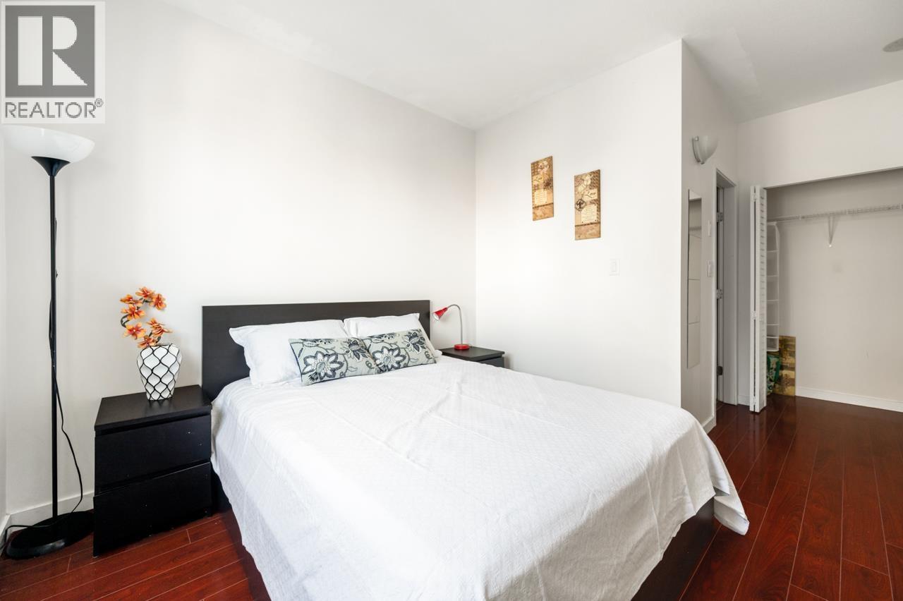 1104 6133 Buswell Street Property Photo 17