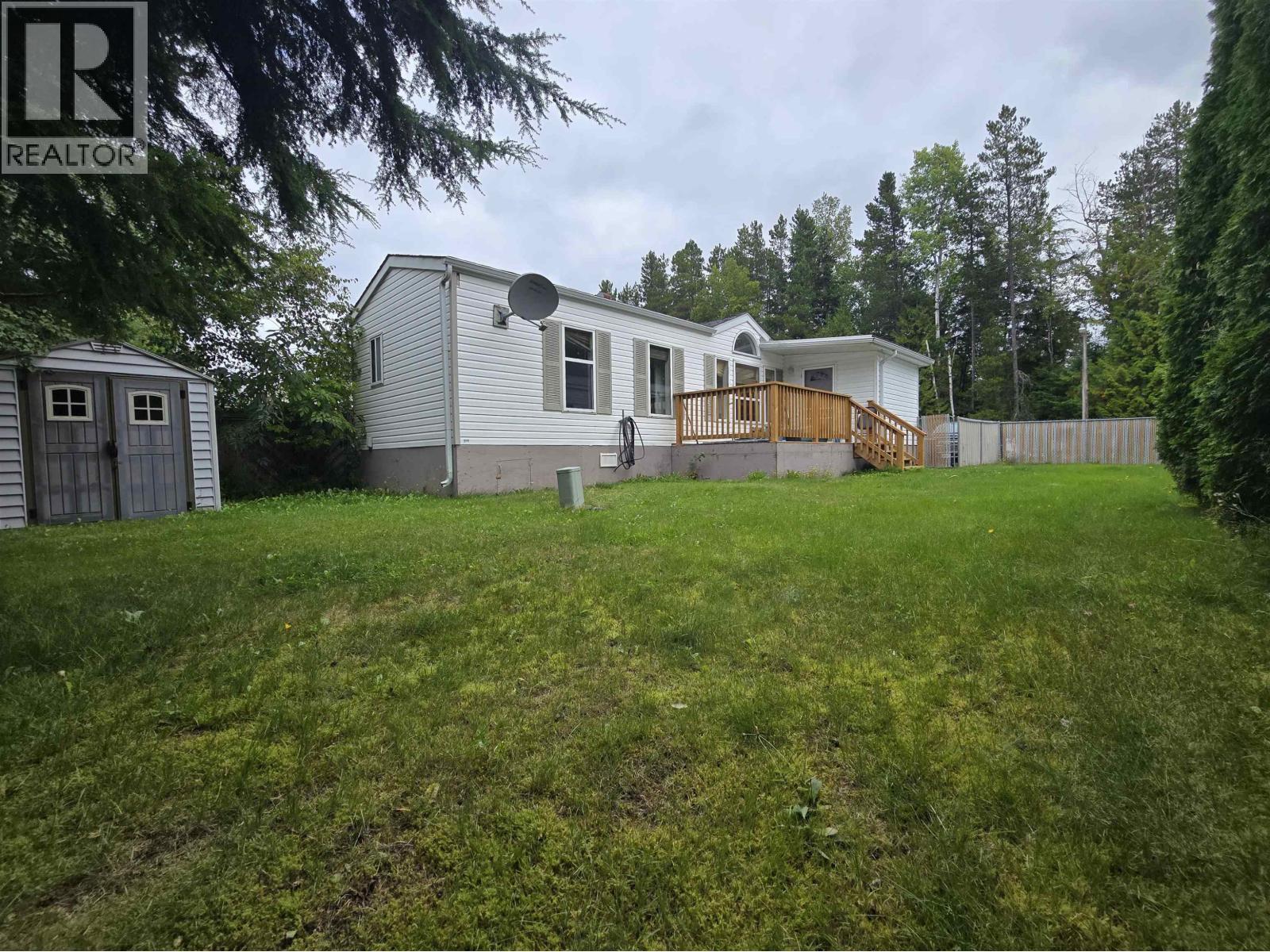 54 4625 Graham Avenue Property Photo 4