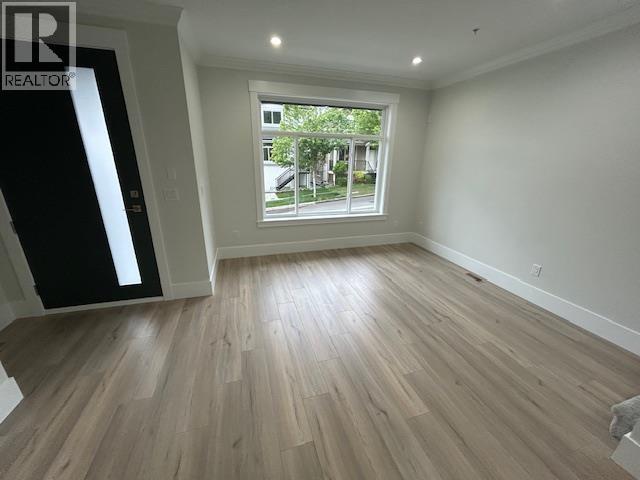 24308 101a Avenue Property Photo 2