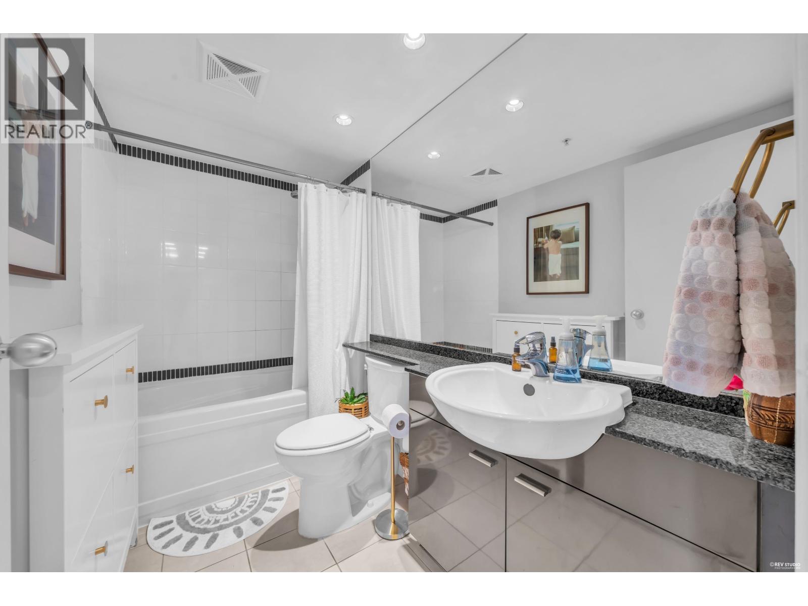 3005 1408 Strathmore Mews Property Photo 15