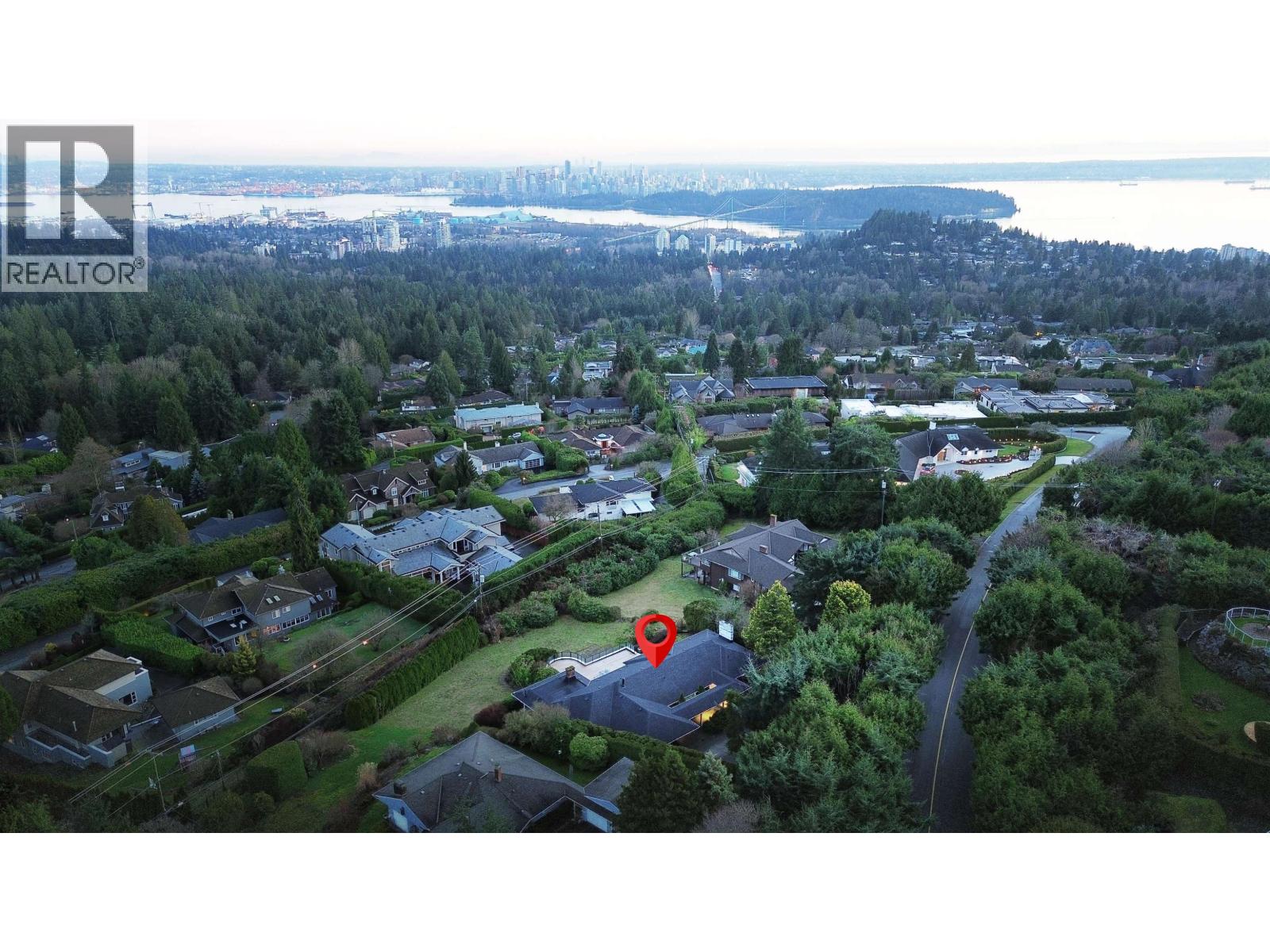 875 Eyremount Drive Property Photo 32