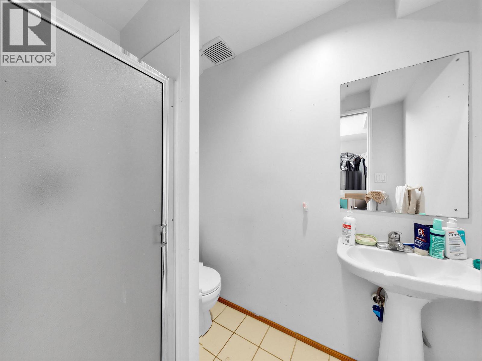 1066 Palmerston Avenue Property Photo 24