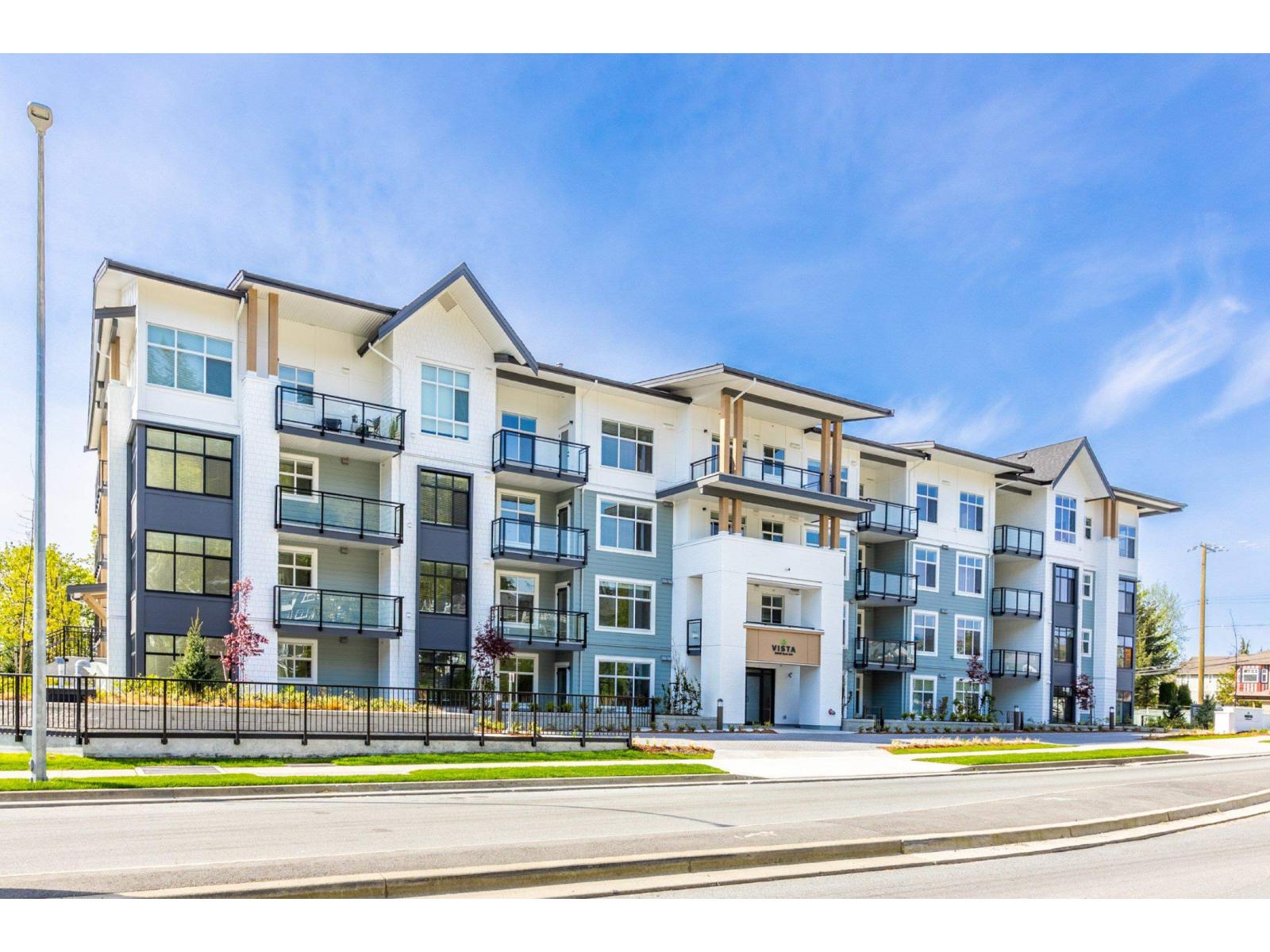 401 33920 Best Avenue Property Photo 1