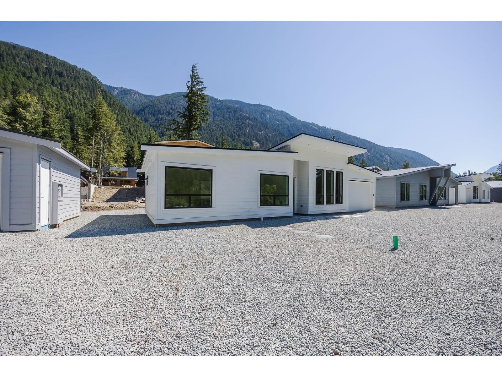 71358 Grove Place #hg 187 Property Photo 2