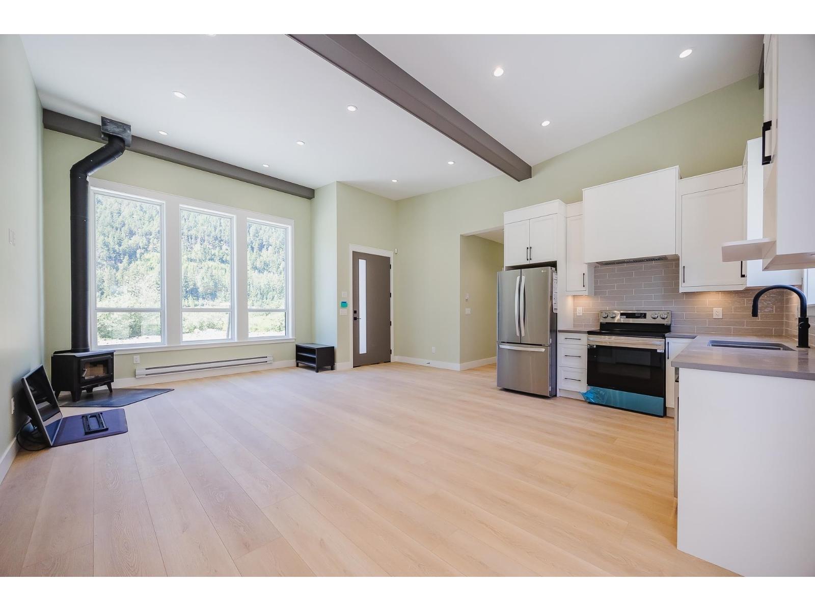 71358 Grove Place #hg 187 Property Photo 3