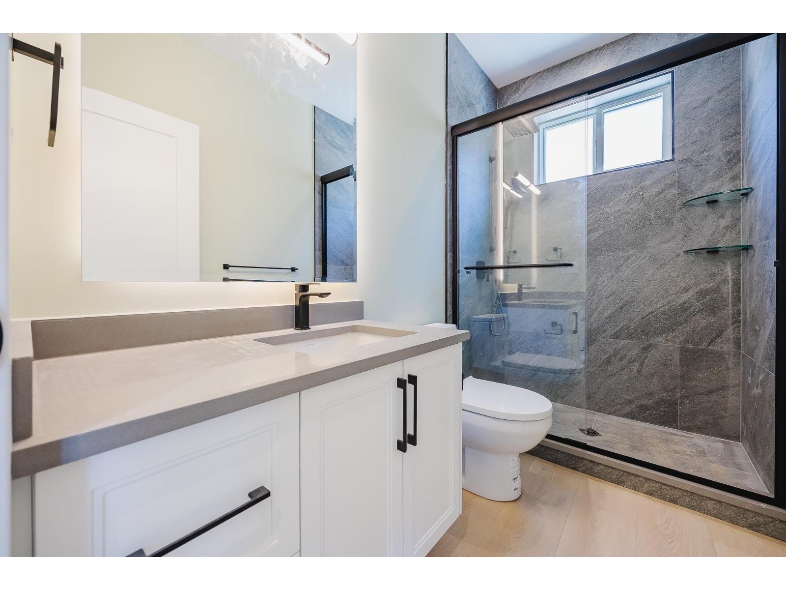 71358 Grove Place #hg 187 Property Photo 5