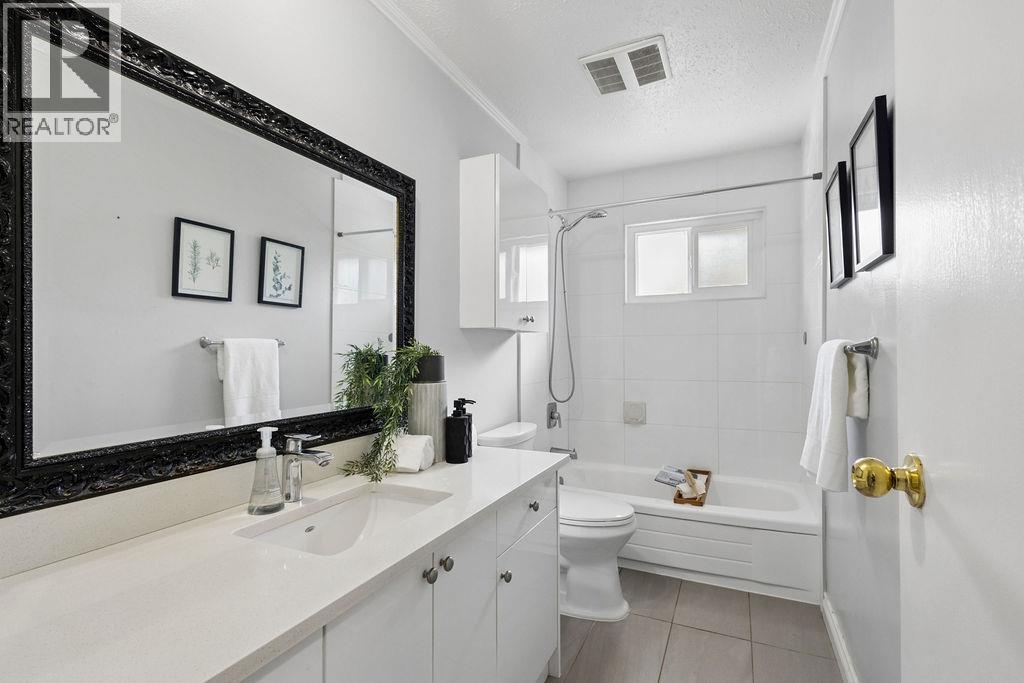 2657 Burnside Place Property Photo 15