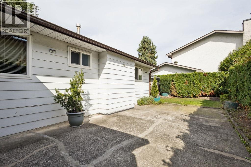 2657 Burnside Place Property Photo 16