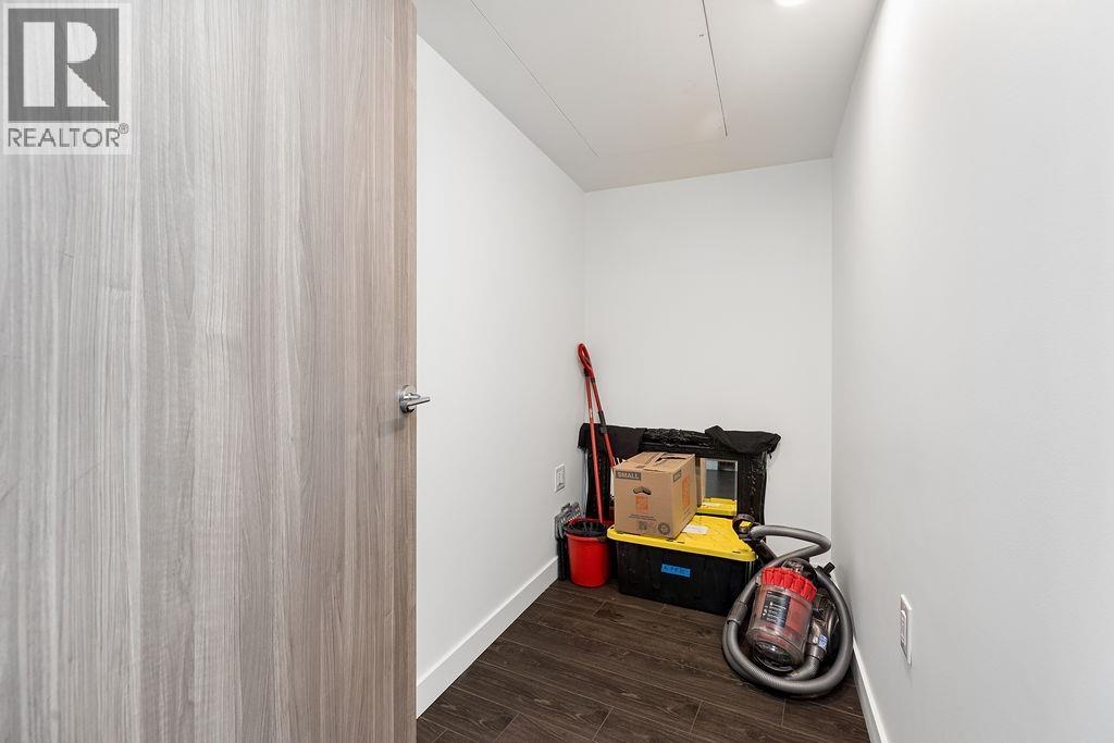 507 1768 Cook Street Property Photo 29