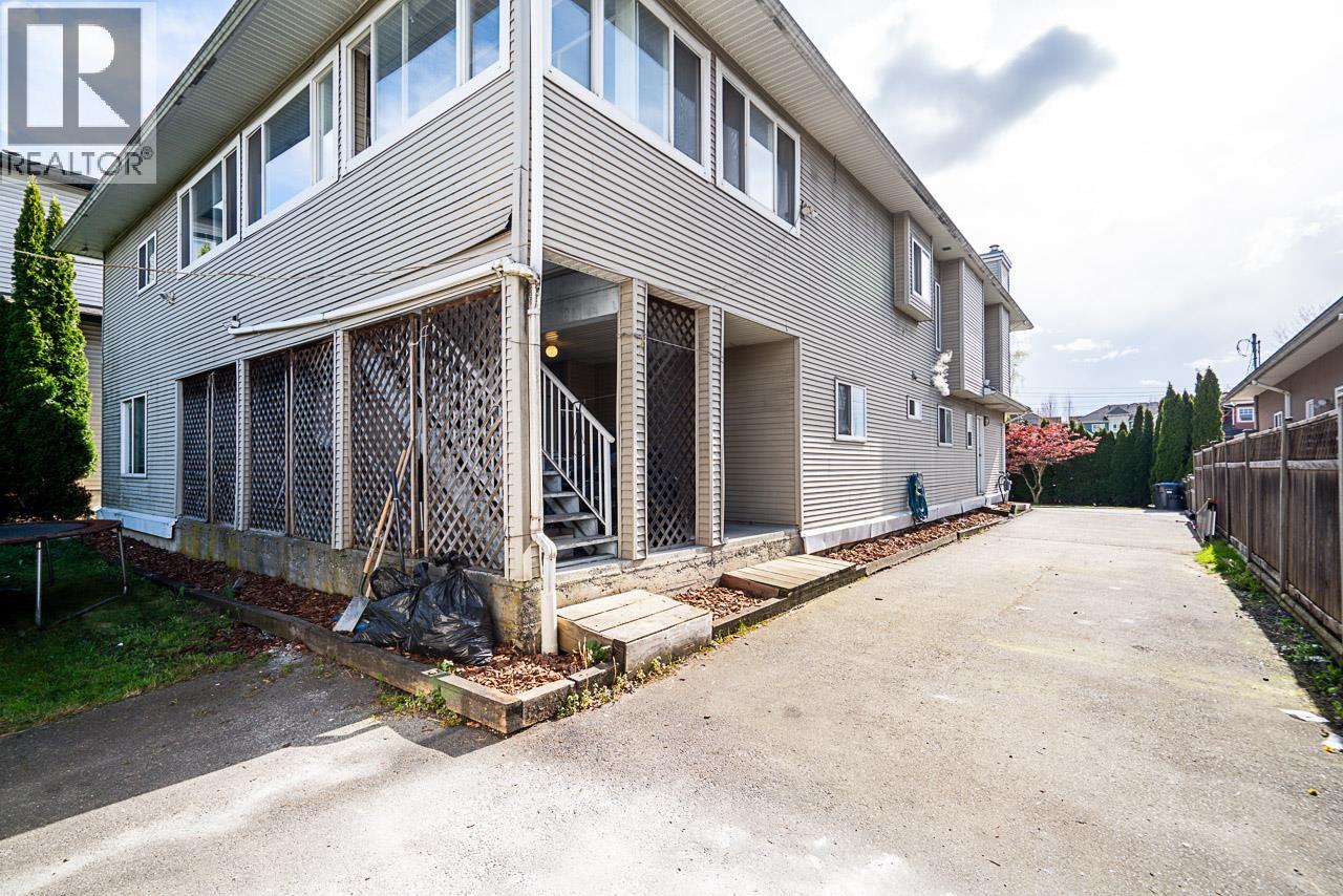 319 Lawrence Street Property Photo 17