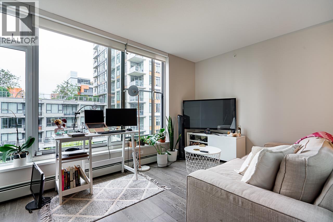 524 1783 MANITOBA STREET Property Photo 1