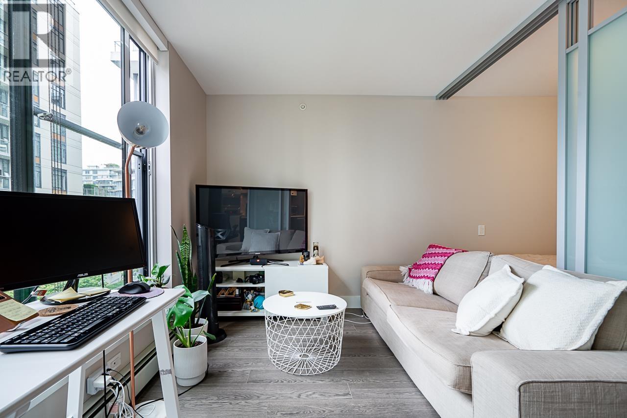 524 1783 Manitoba Street Property Photo 4
