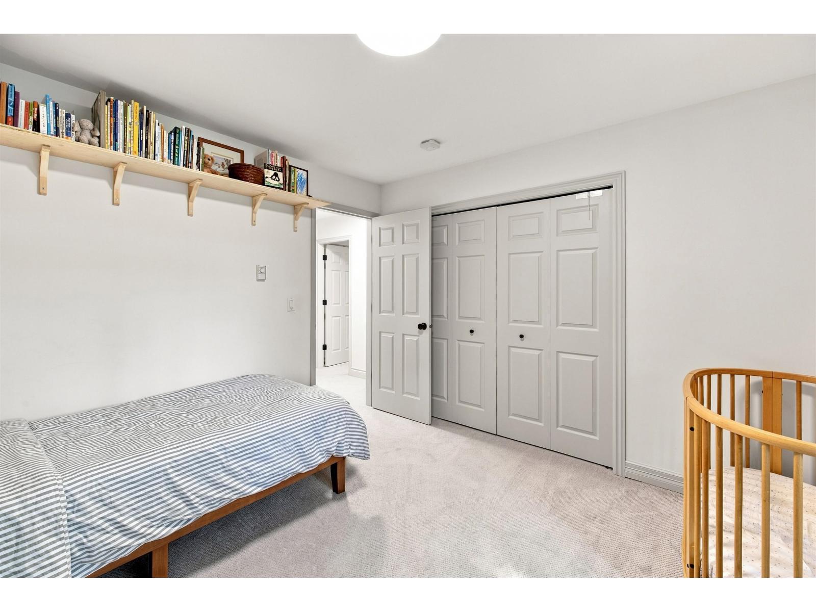 6 4860 207 Street Property Photo 21