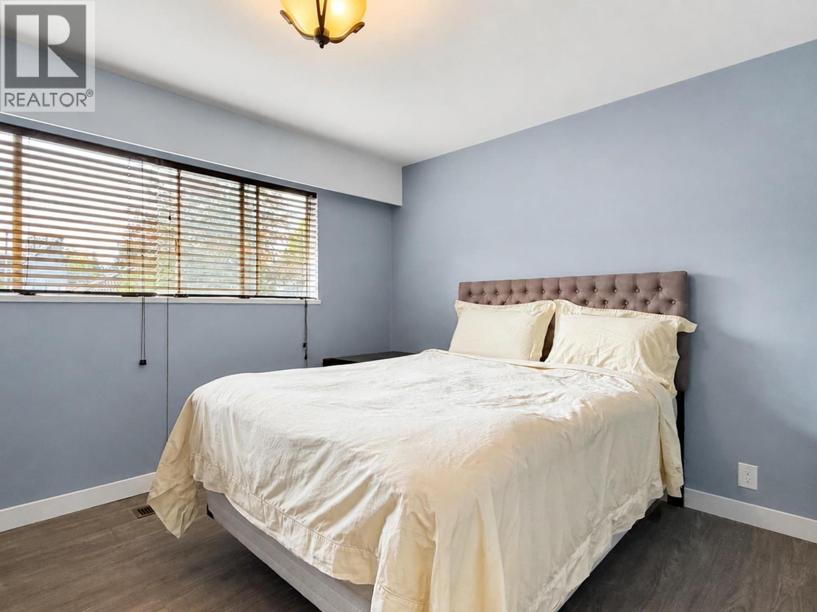 6175 Quebec Street Property Photo 15