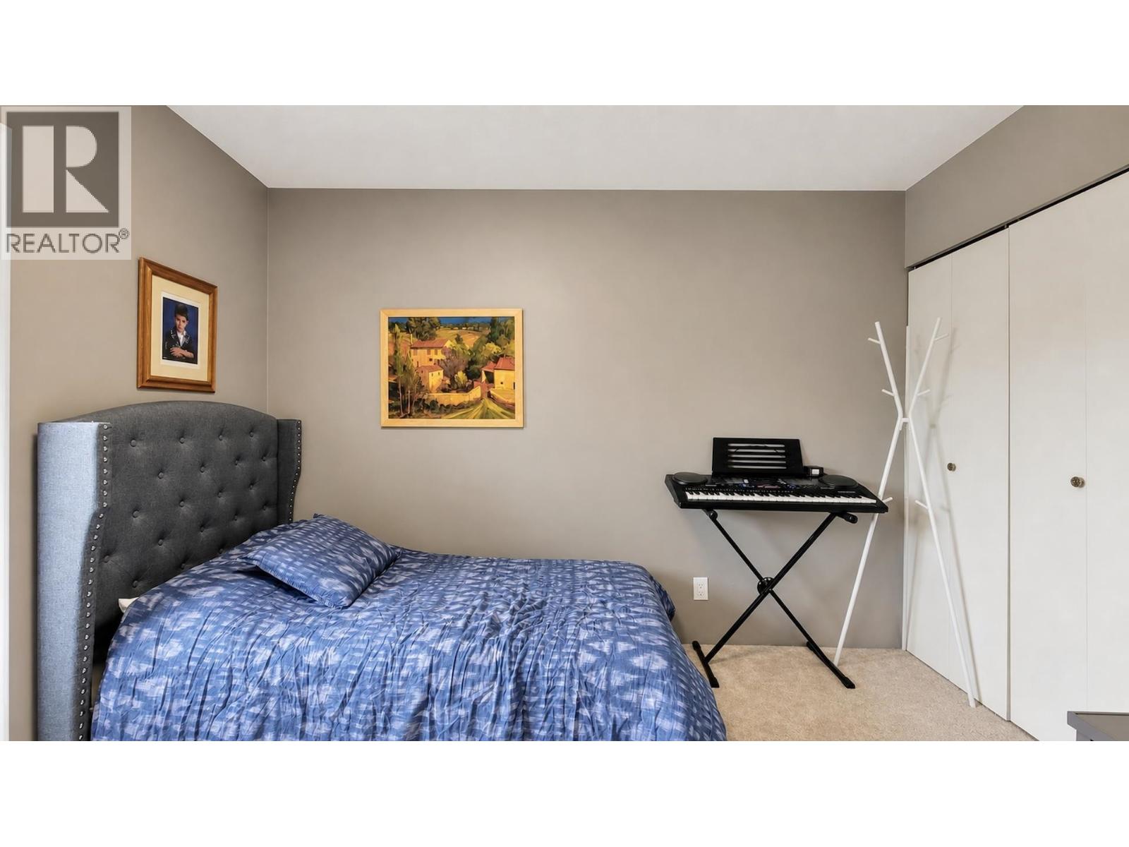 2961 Walton Avenue Property Photo 33