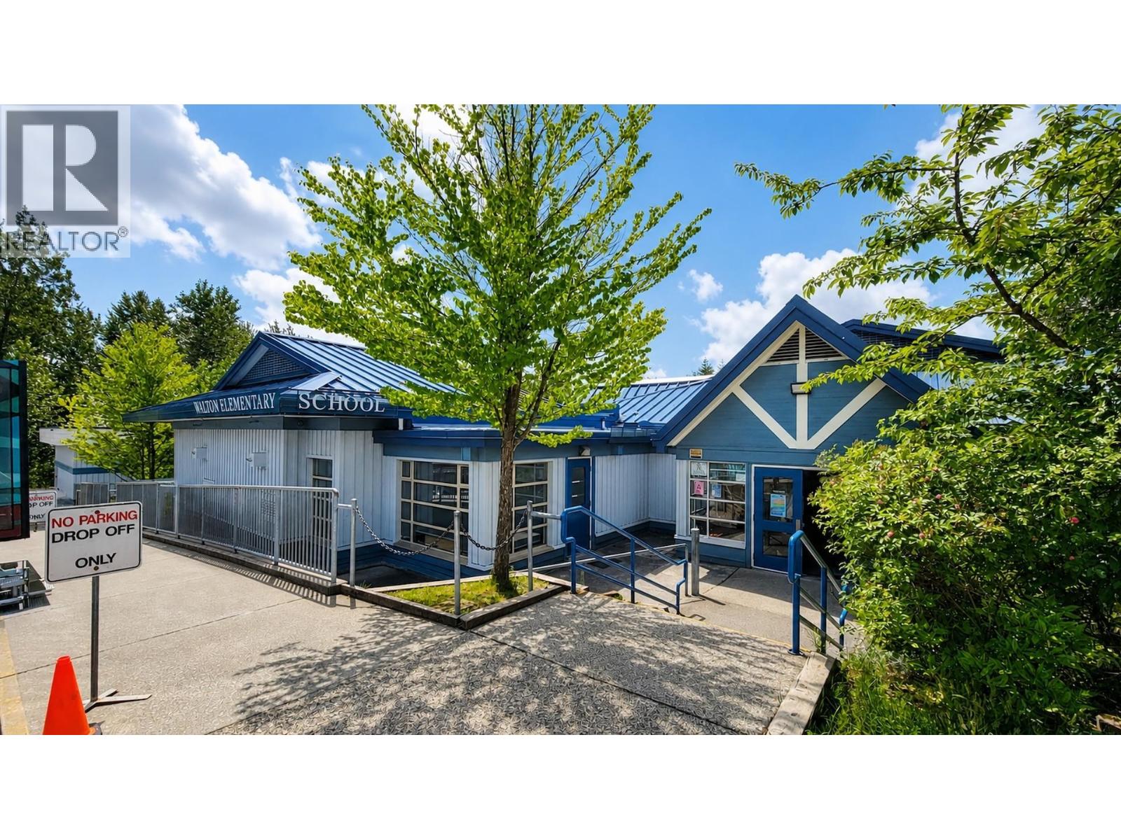 2961 Walton Avenue Property Photo 40