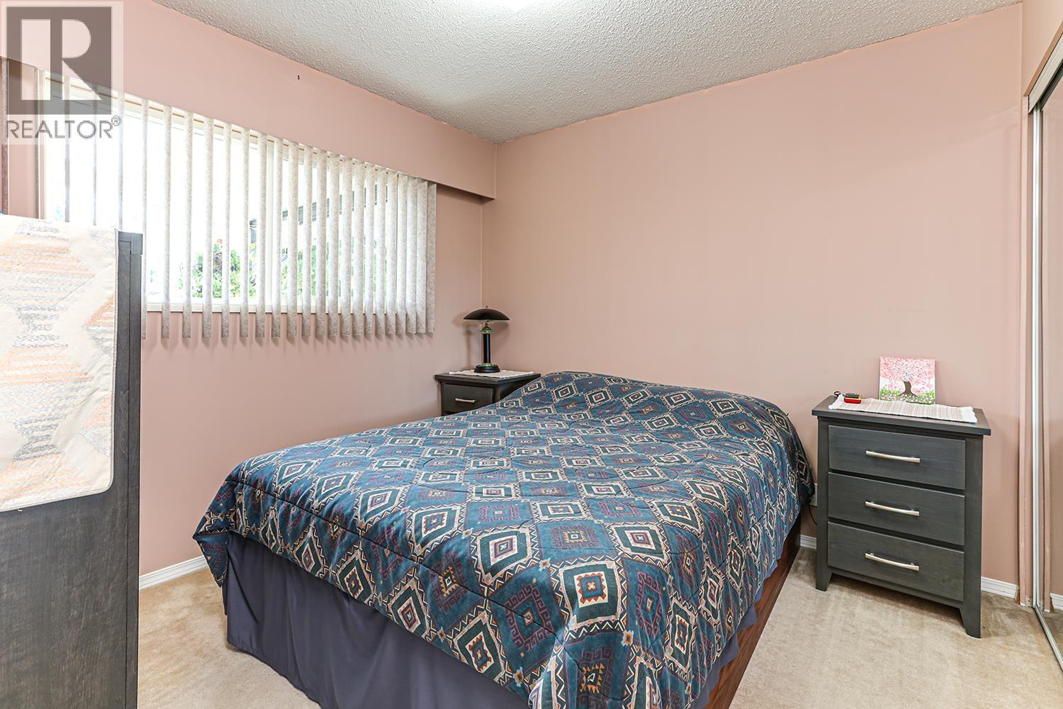 2142 Grant Avenue Property Photo 18