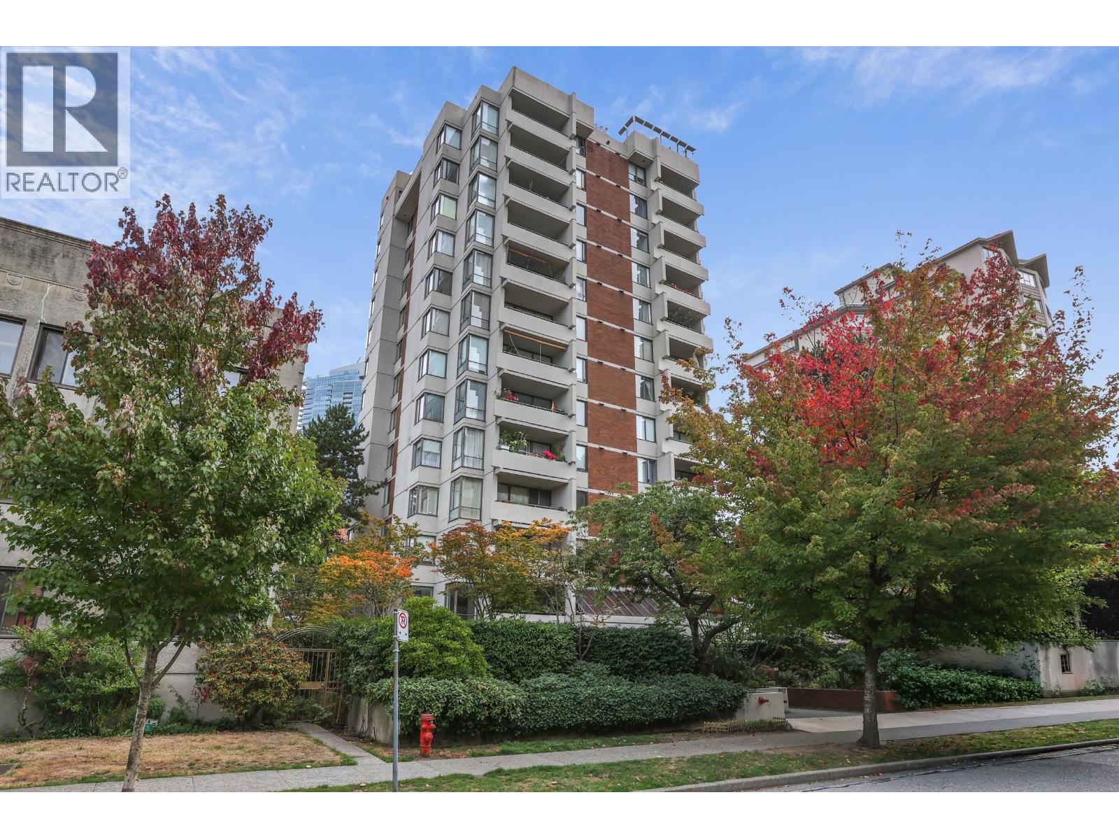 1102 1127 Barclay Street Property Photo 1