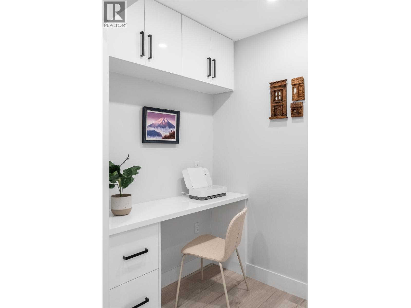 217 7377 Salisbury Avenue Property Photo 15