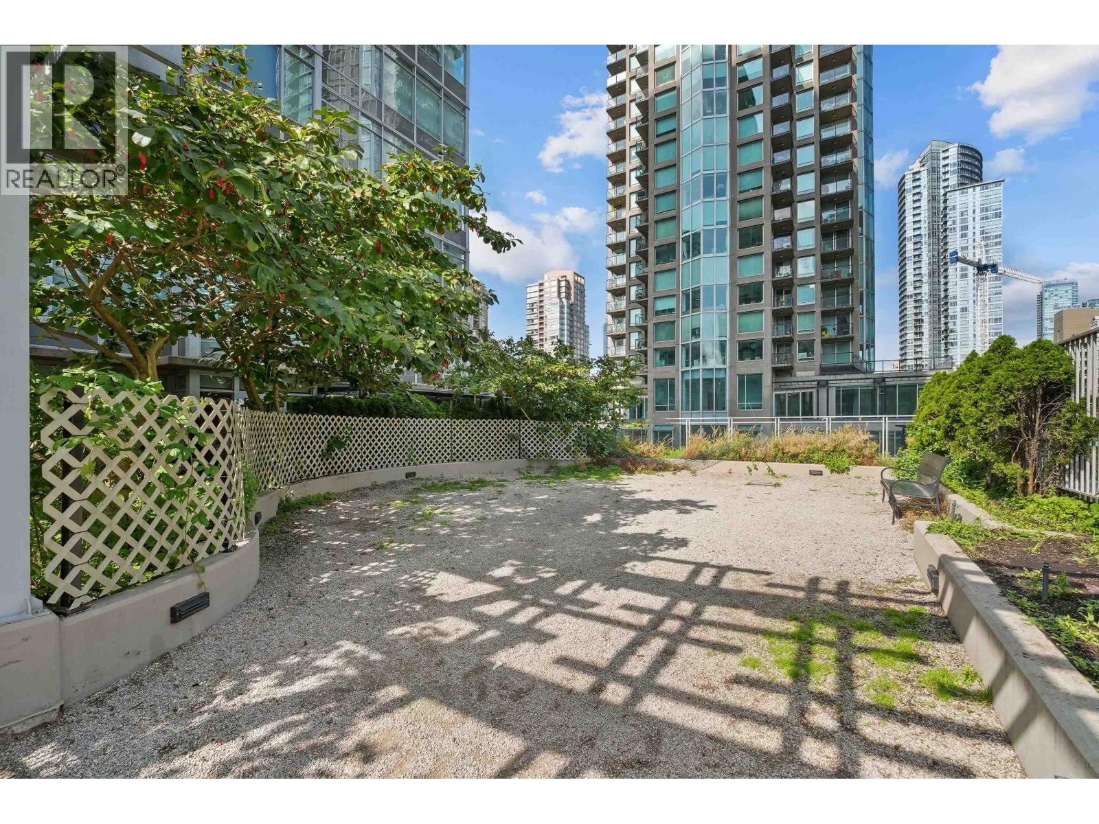 1901 888 Homer Street Property Photo 24