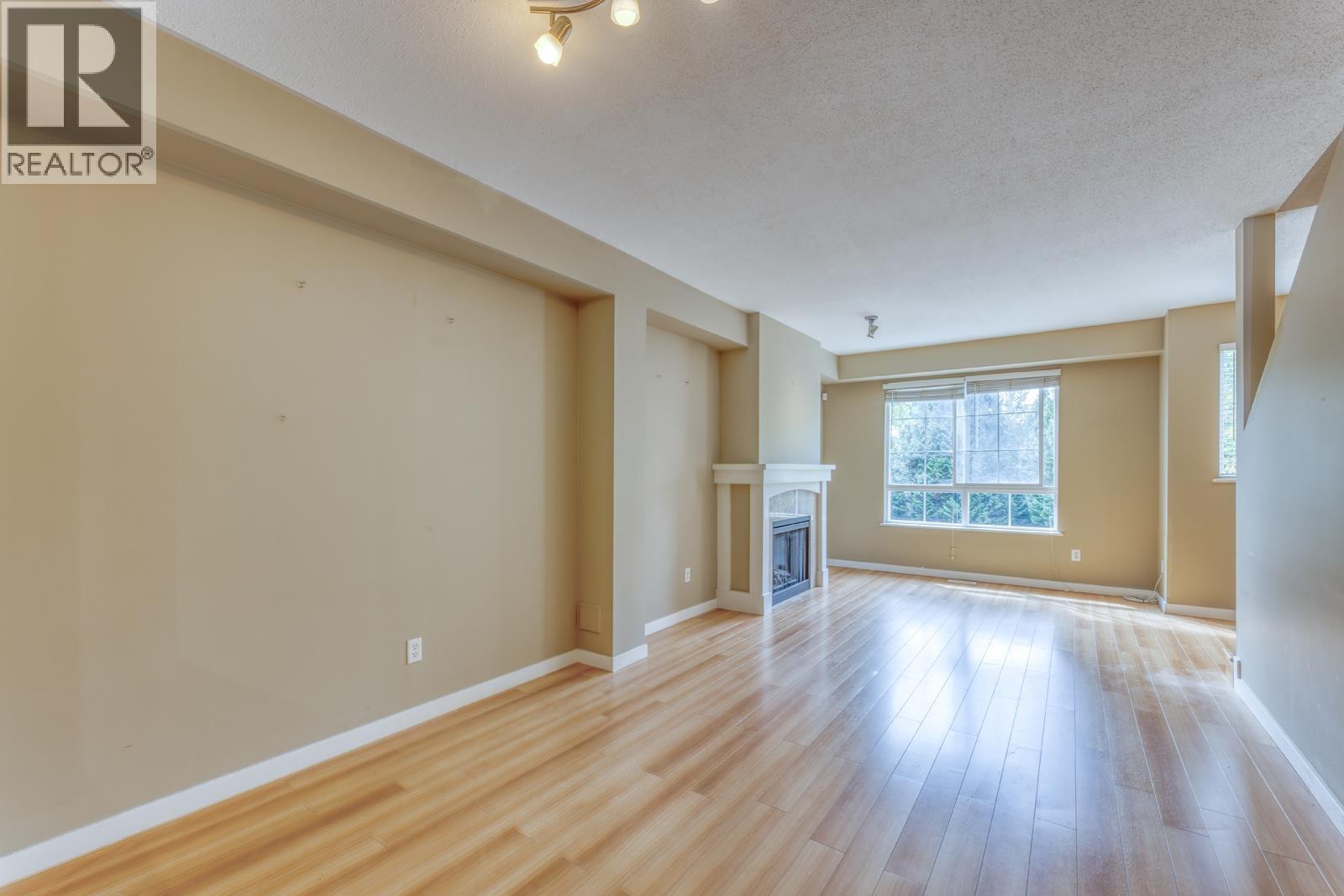 64 2978 Whisper Way Property Photo 5