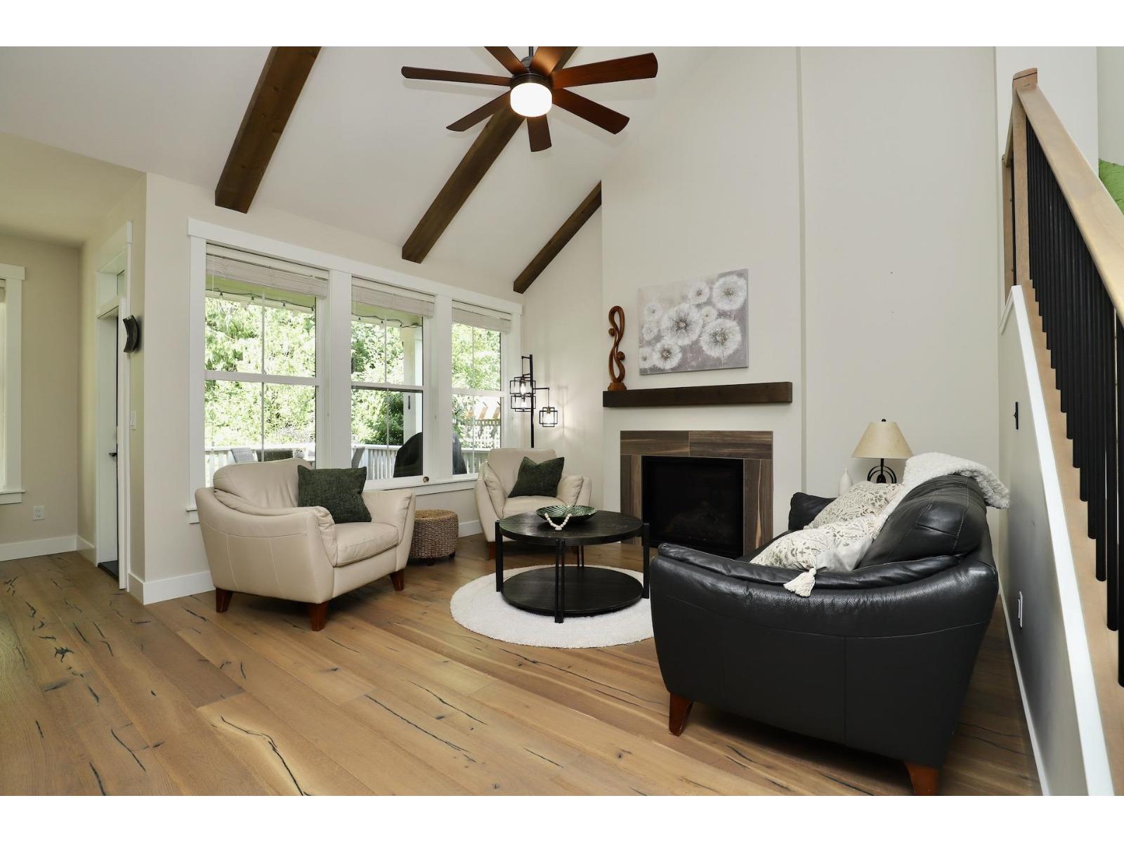 43306 Creekside Circle Property Photo 9