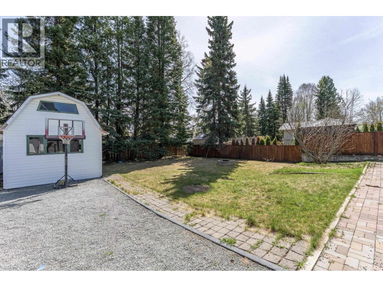 2919 Mcgill Crescent Property Photo 27