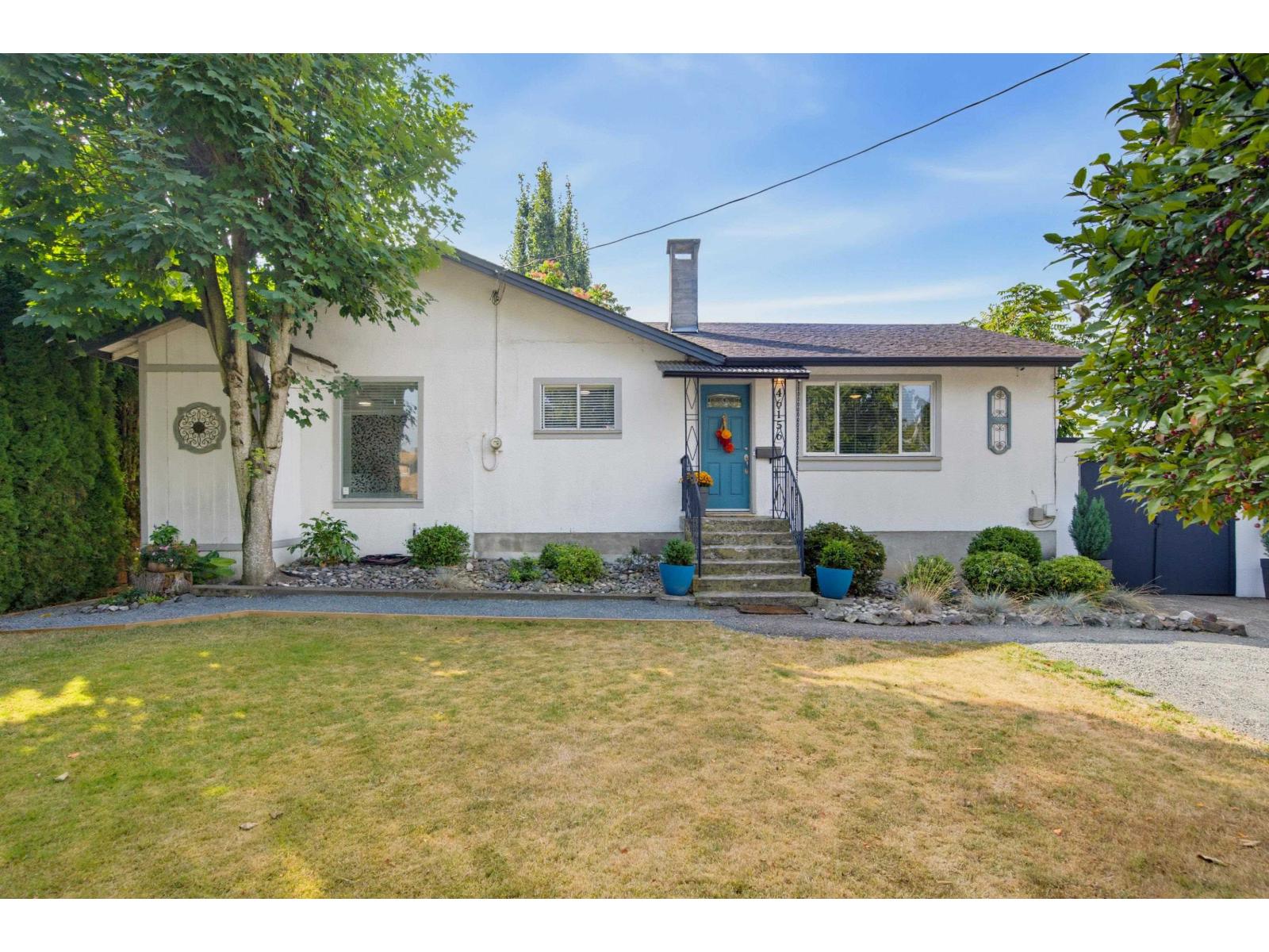 46156 THIRD Avenue Property Photo 1