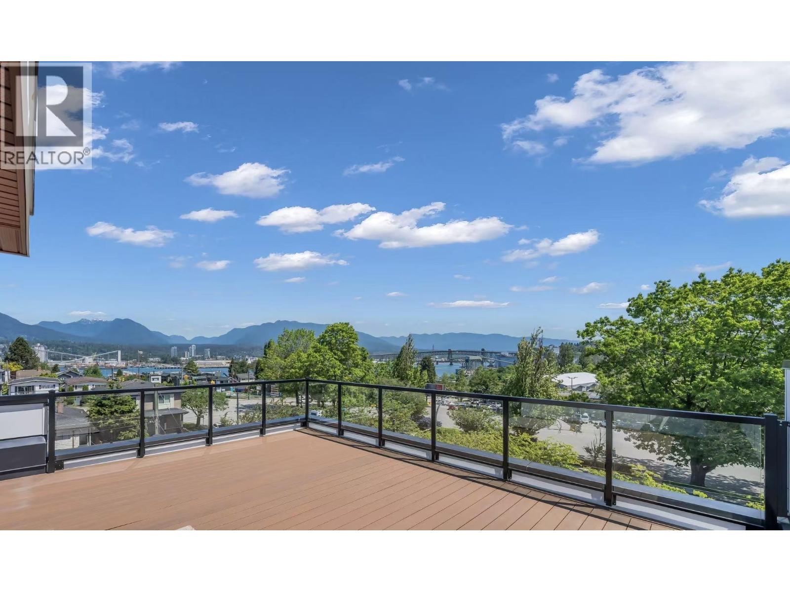 3 2893 Eton Street Property Photo 1