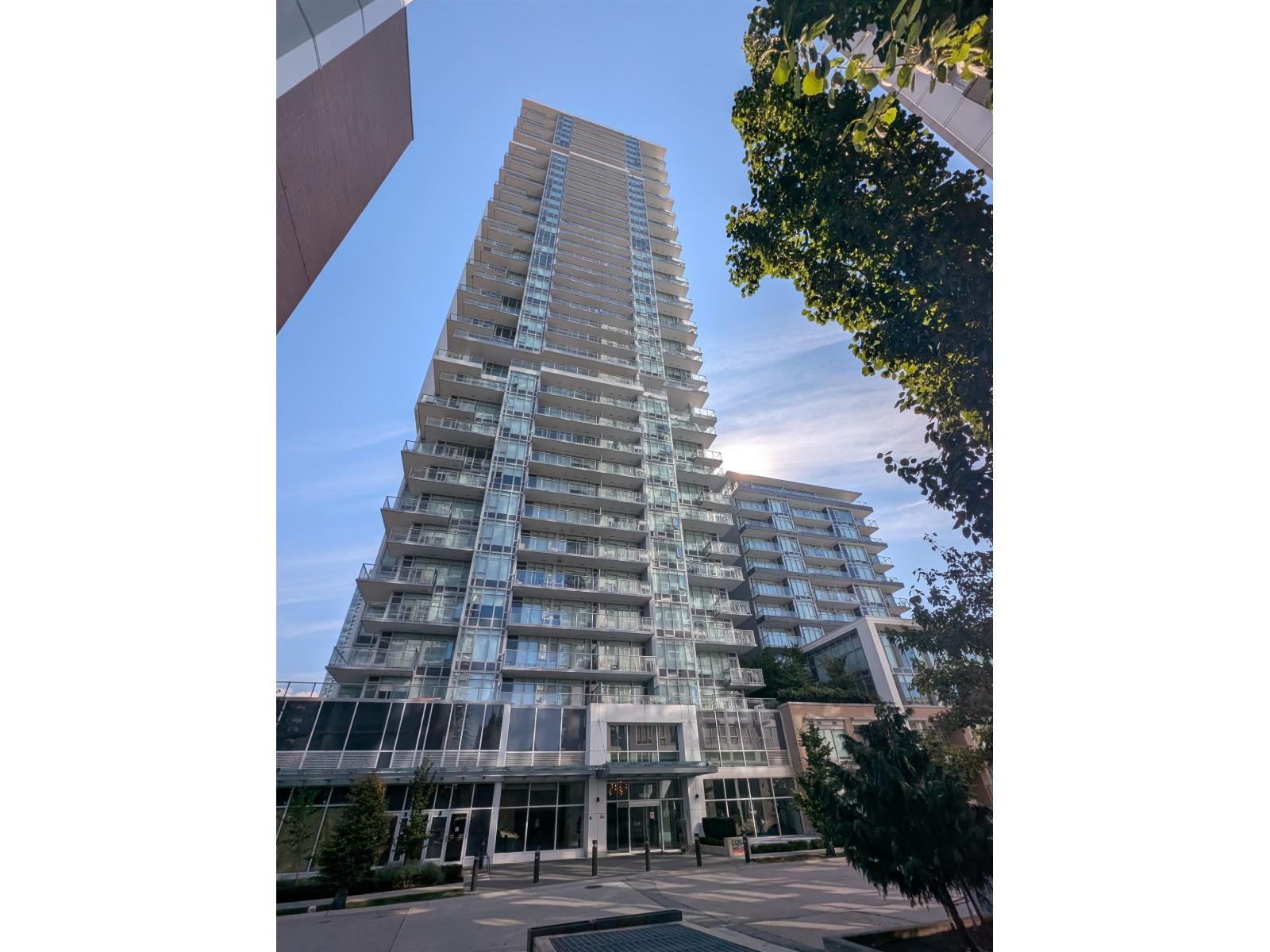 #915 13350 Central Avenue Property Photo 1