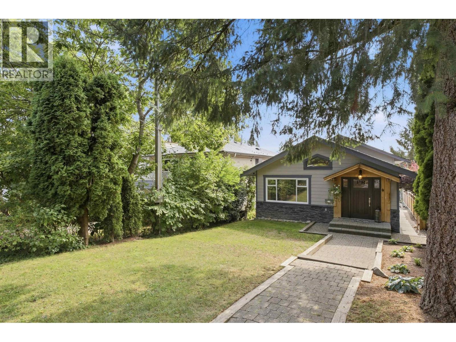 1153 Wellington Drive Property Photo 1