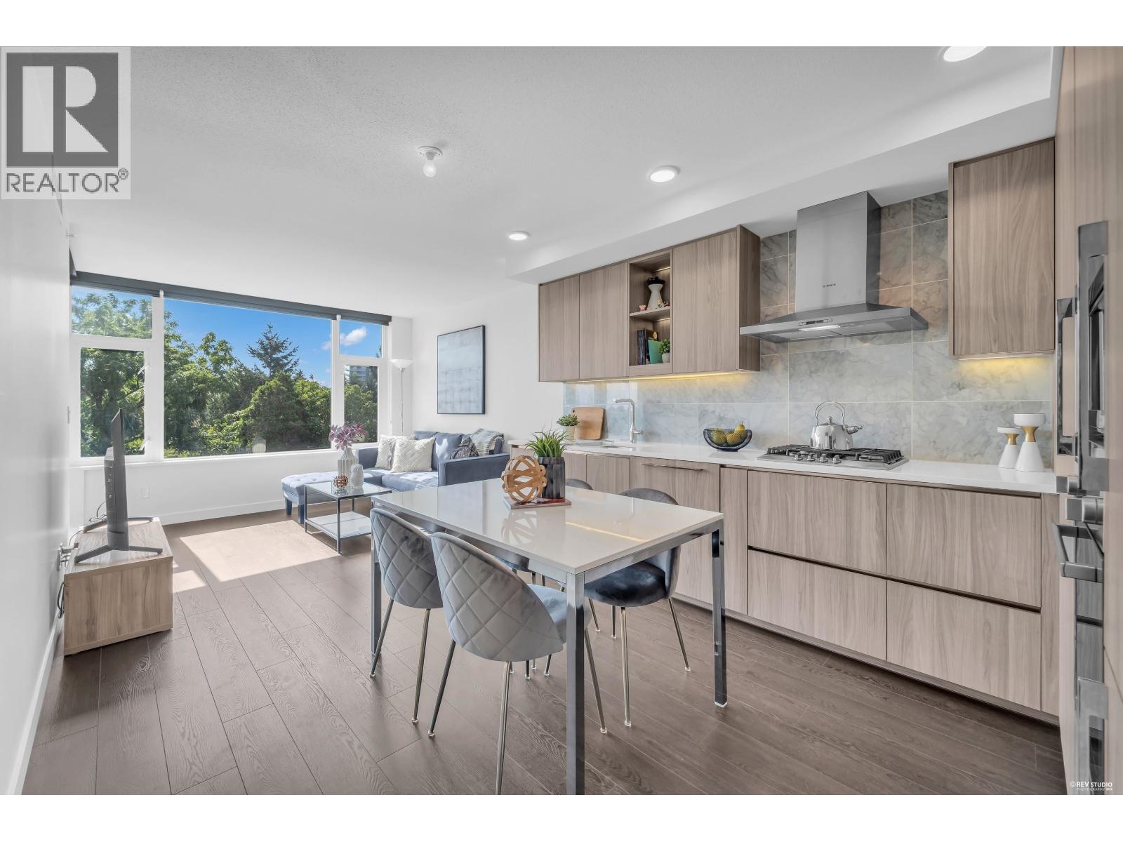 617 8800 Hazelbridge Way Property Photo 1
