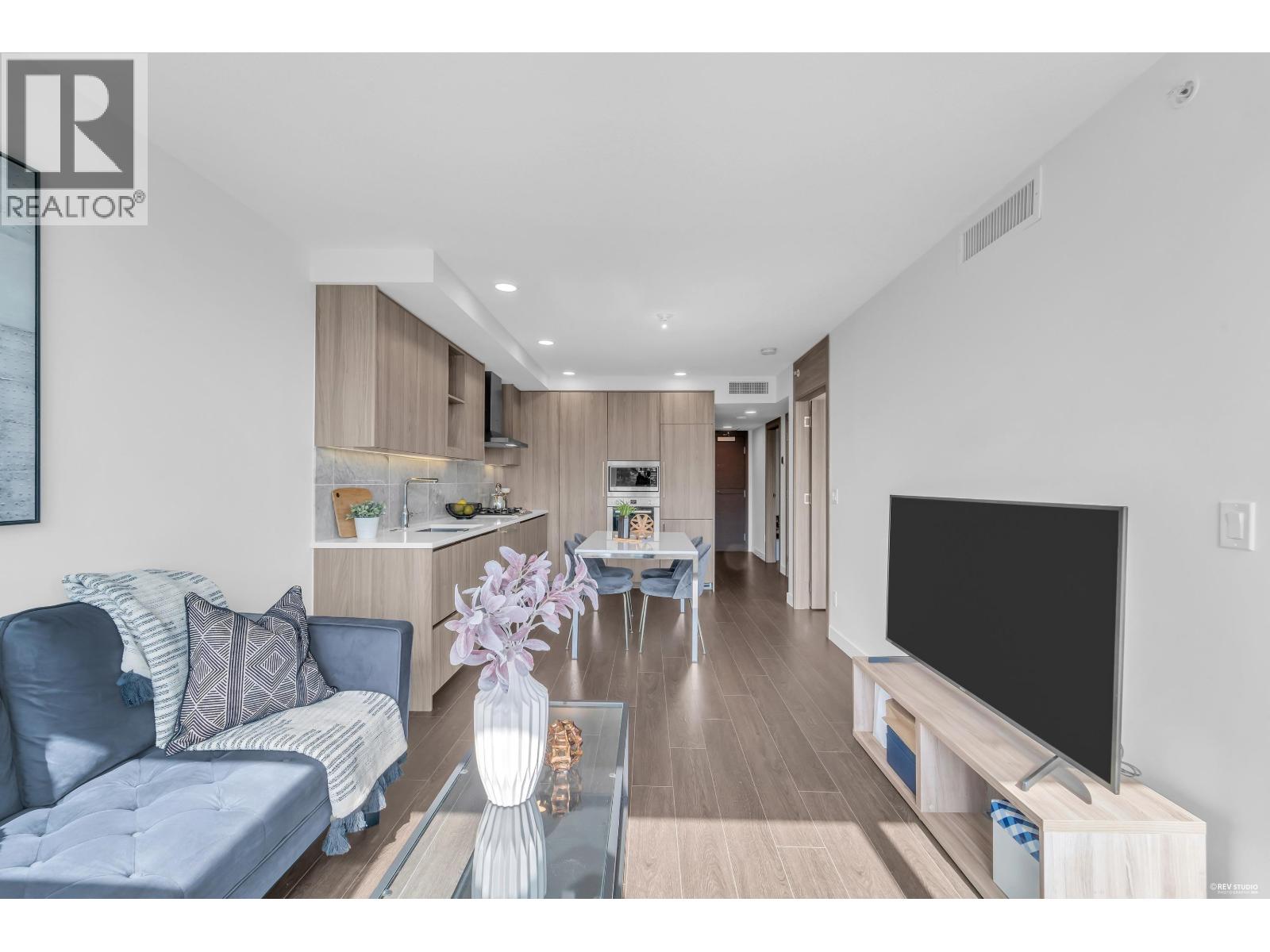 617 8800 Hazelbridge Way Property Photo 11