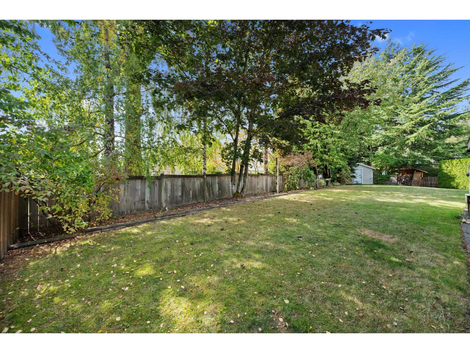 15866 91 Avenue Property Photo 39