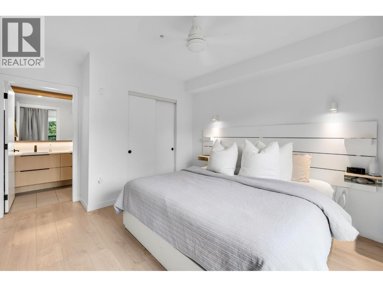 411 2520 Guelph Street Property Photo 15