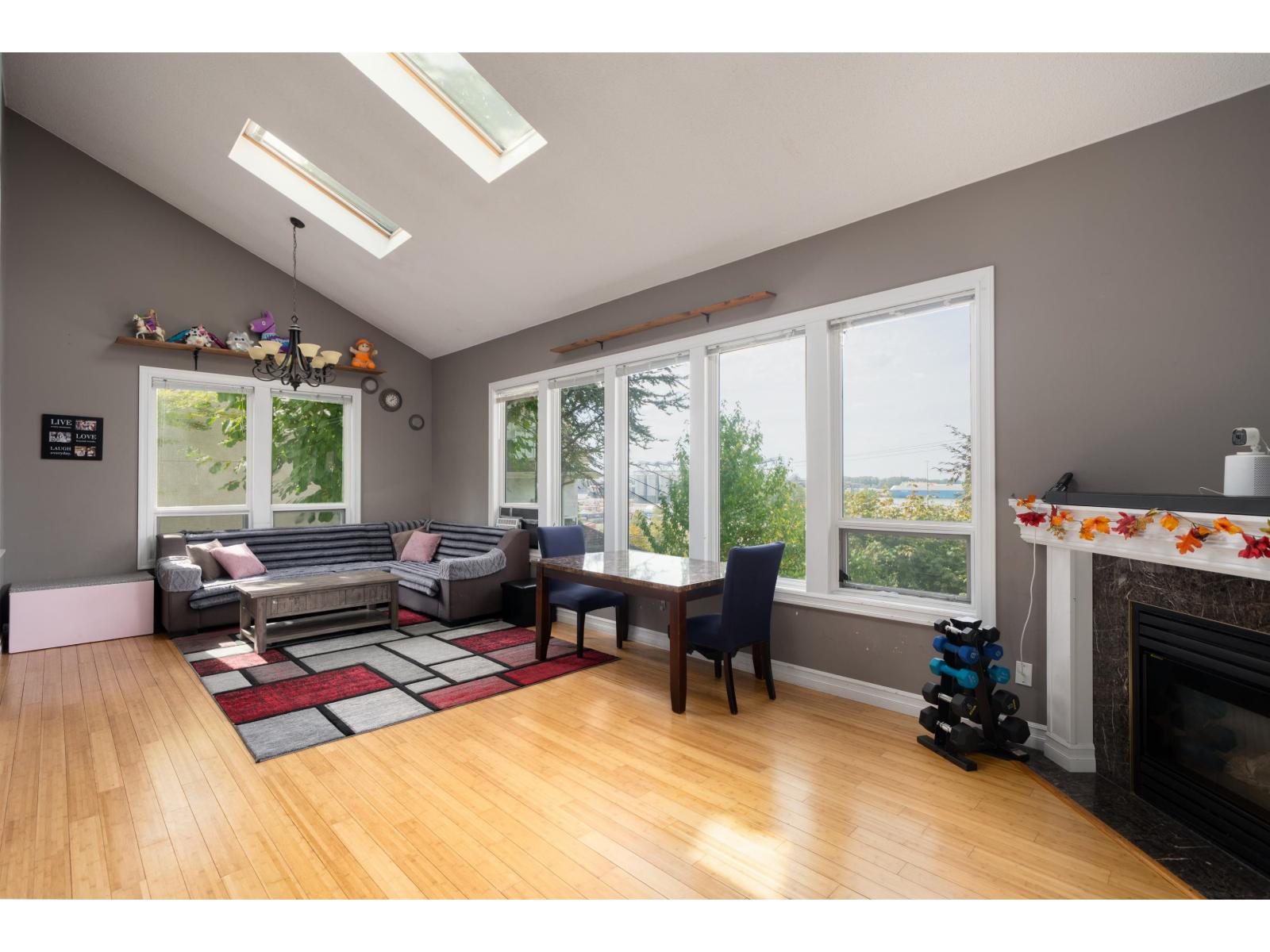 11378 River Road Property Photo 3