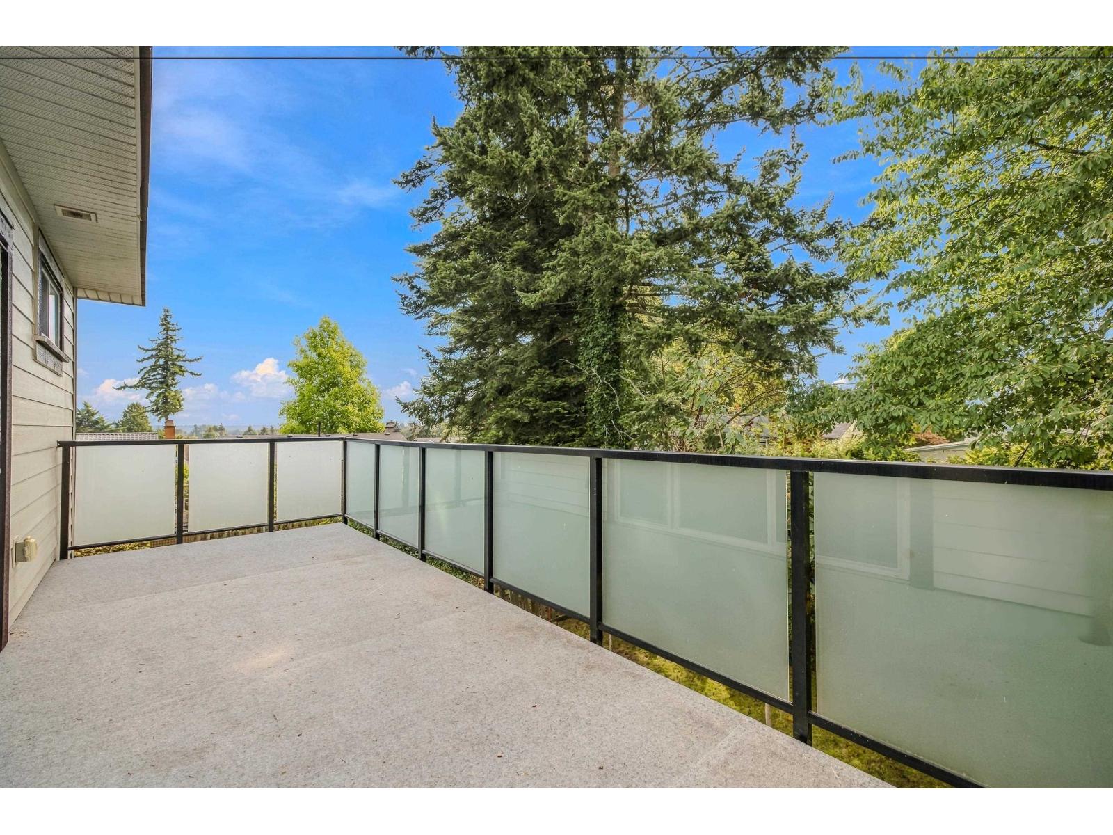15918 Roper Avenue Property Photo 11