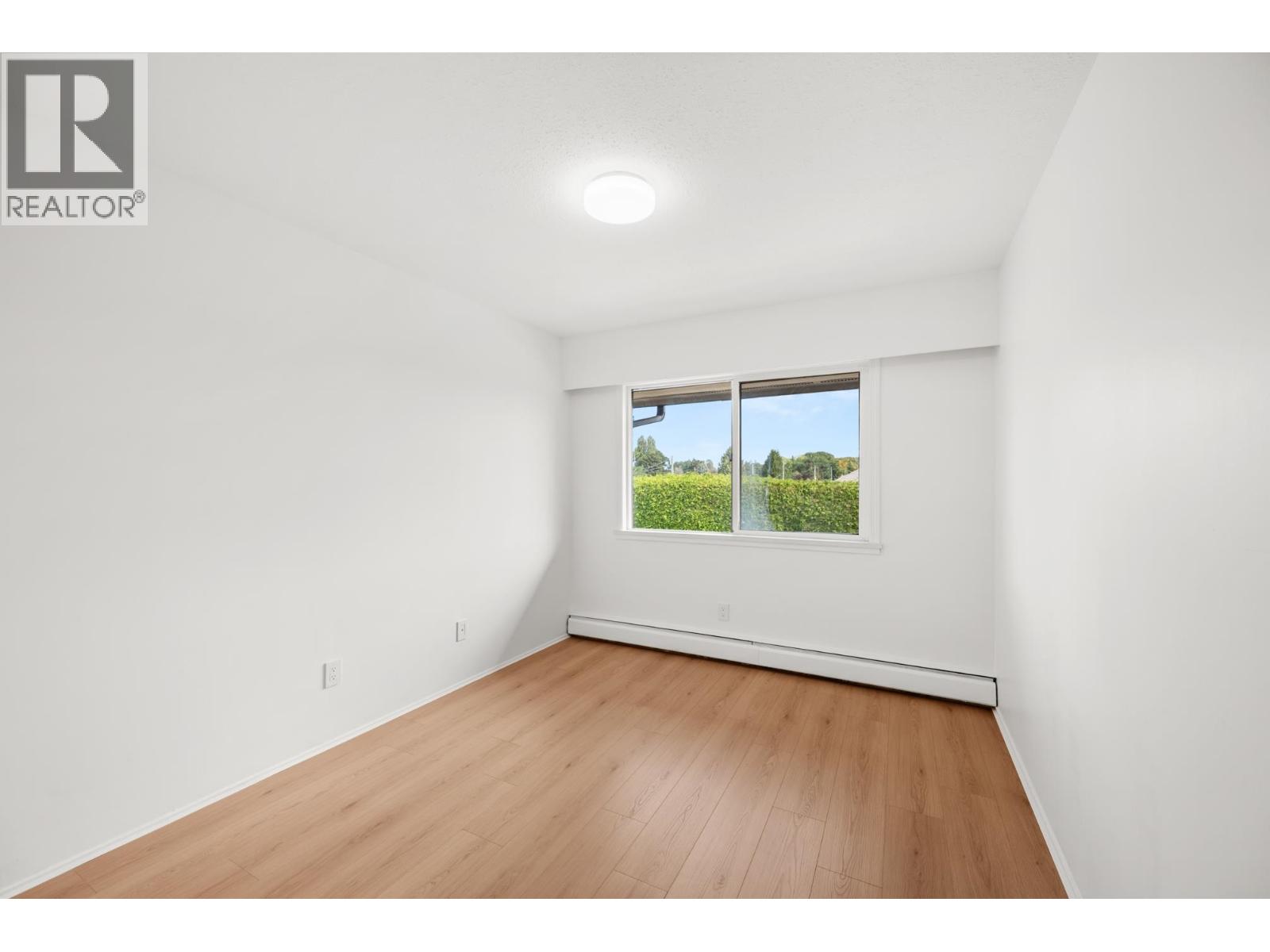 303 8080 Ryan Road Property Photo 13