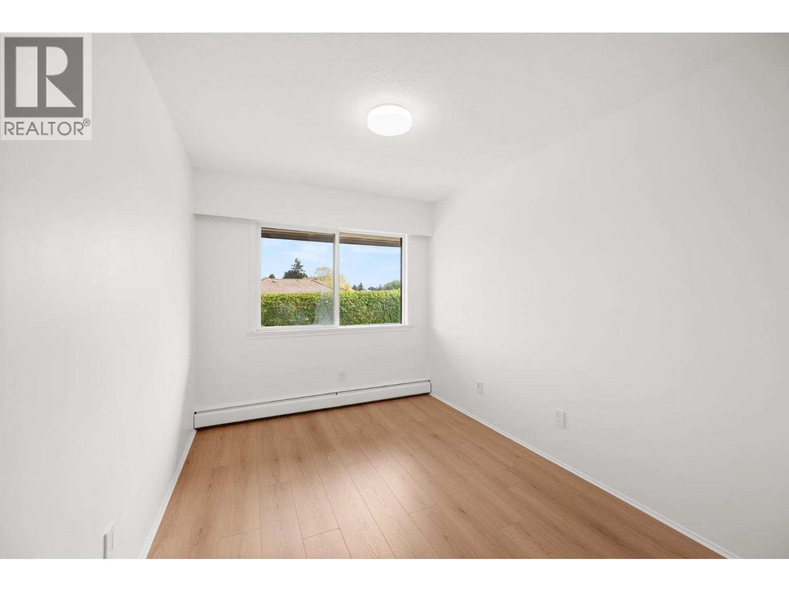 303 8080 Ryan Road Property Photo 14