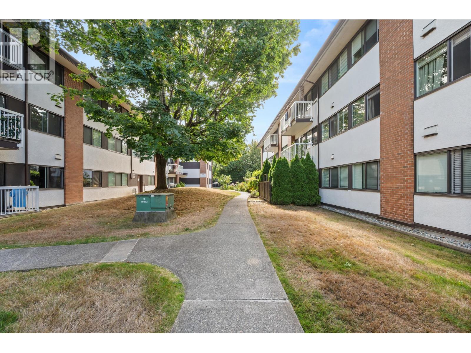 303 8080 Ryan Road Property Photo 21