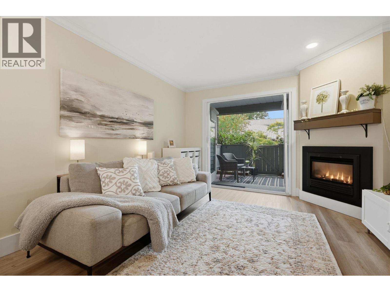 102 1538 Bowser Avenue Property Photo 10