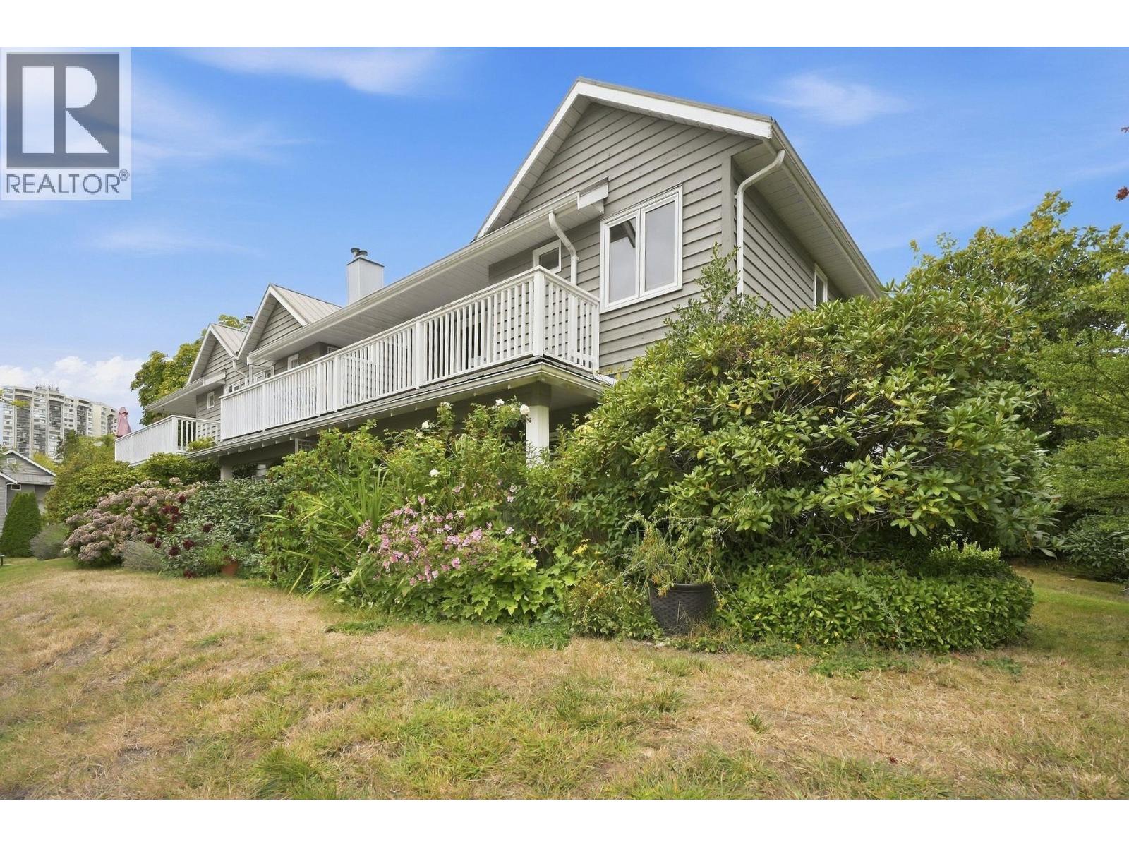 102 1538 Bowser Avenue Property Photo 39