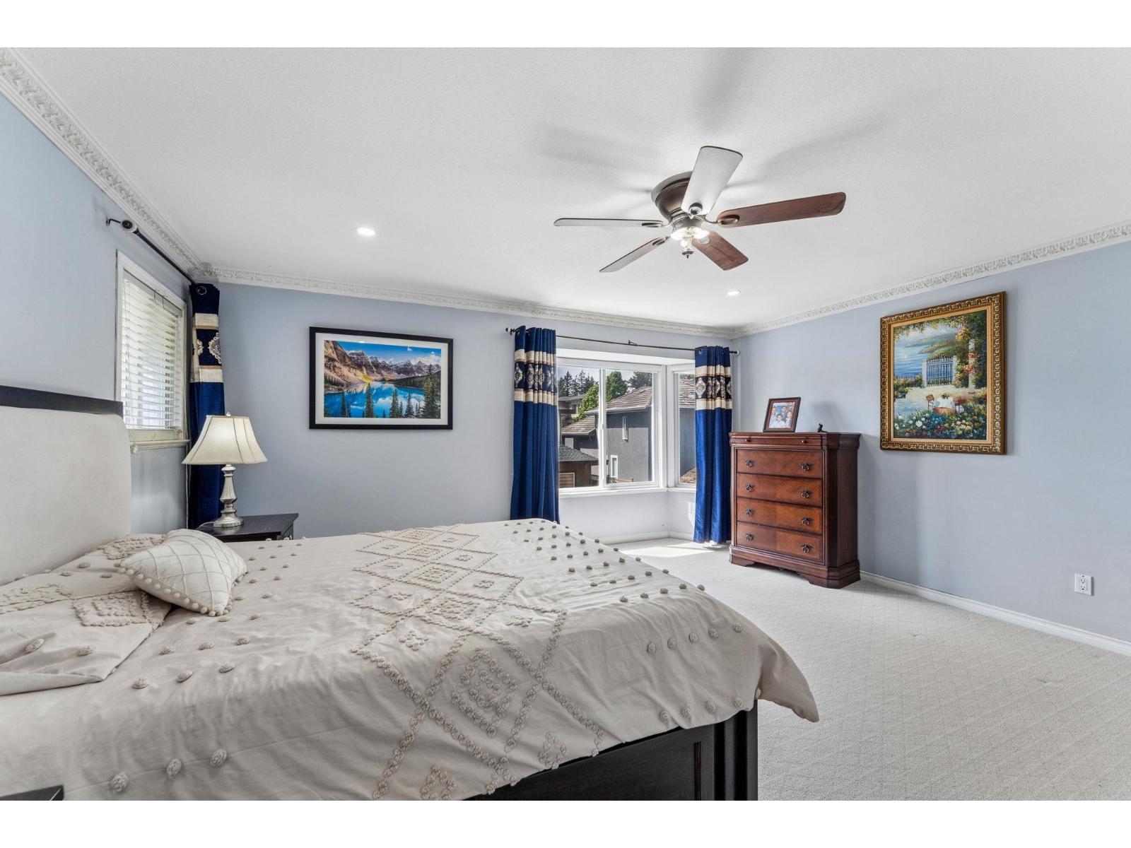 5933 137a Street Property Photo 16