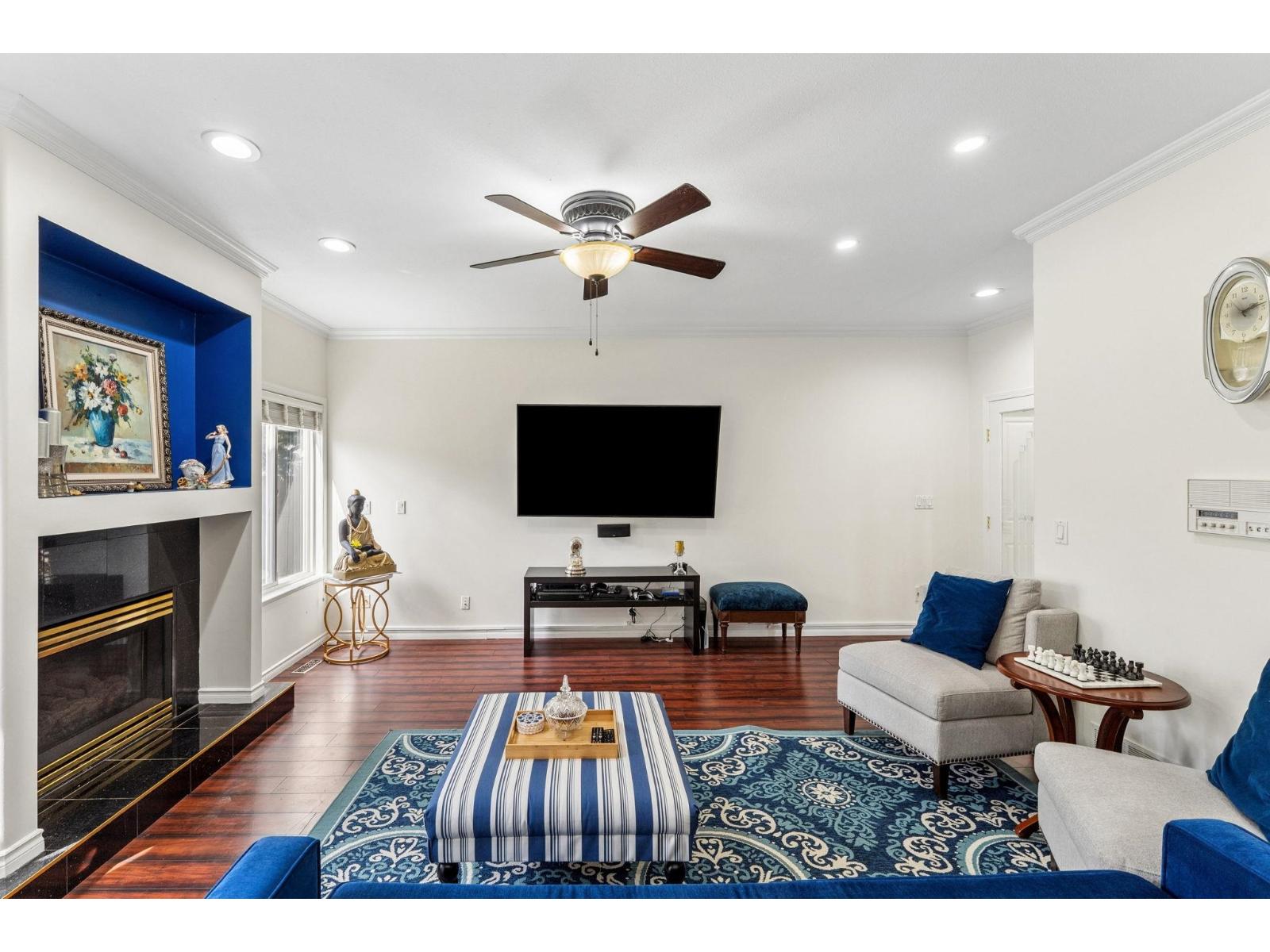 5933 137a Street Property Photo 28