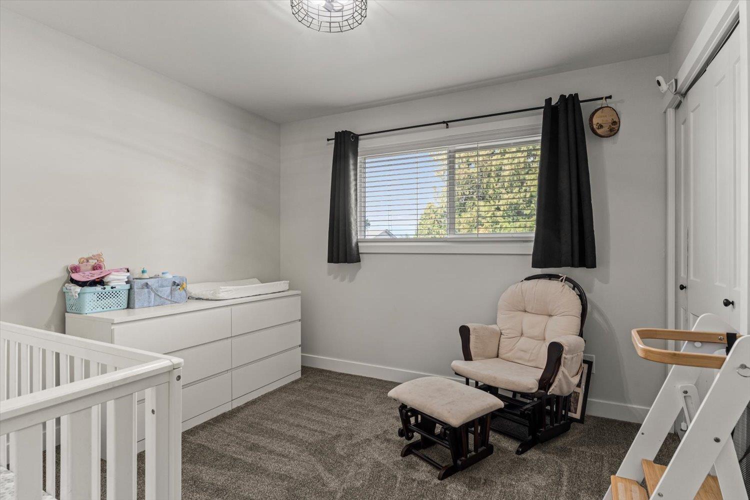 45188 Redwood Avenue Property Photo 15