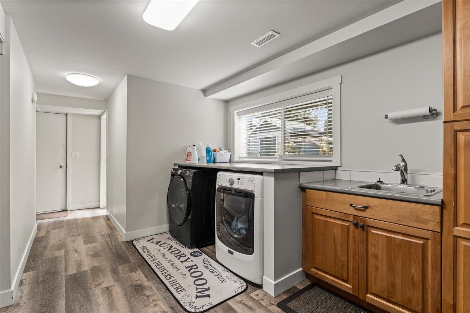 45188 Redwood Avenue Property Photo 18
